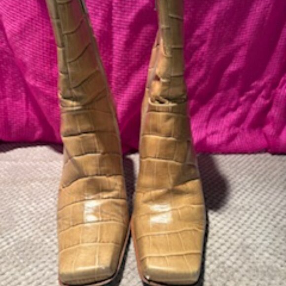 Brown's Couture croc leather heeled ankle boots - Picture 3 of 4